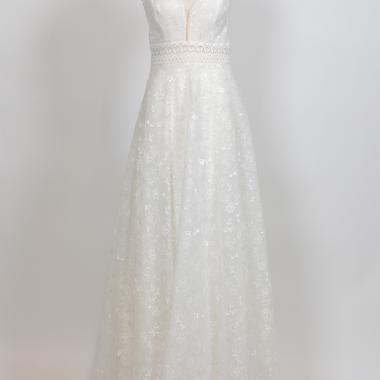 GWANNI - Création de robes longues de mariée à Bordeaux - 22 GWANNI - Création de robes longues de mariée à Bordeaux - 22