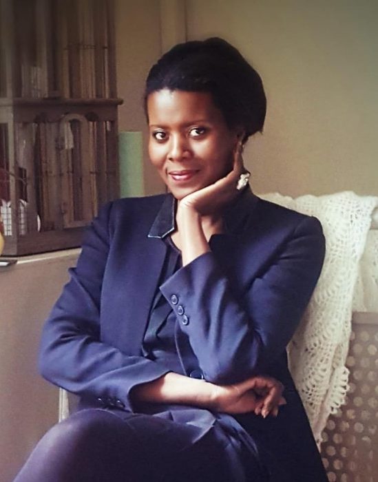 Gwanni, créatrice de robes sur mesure